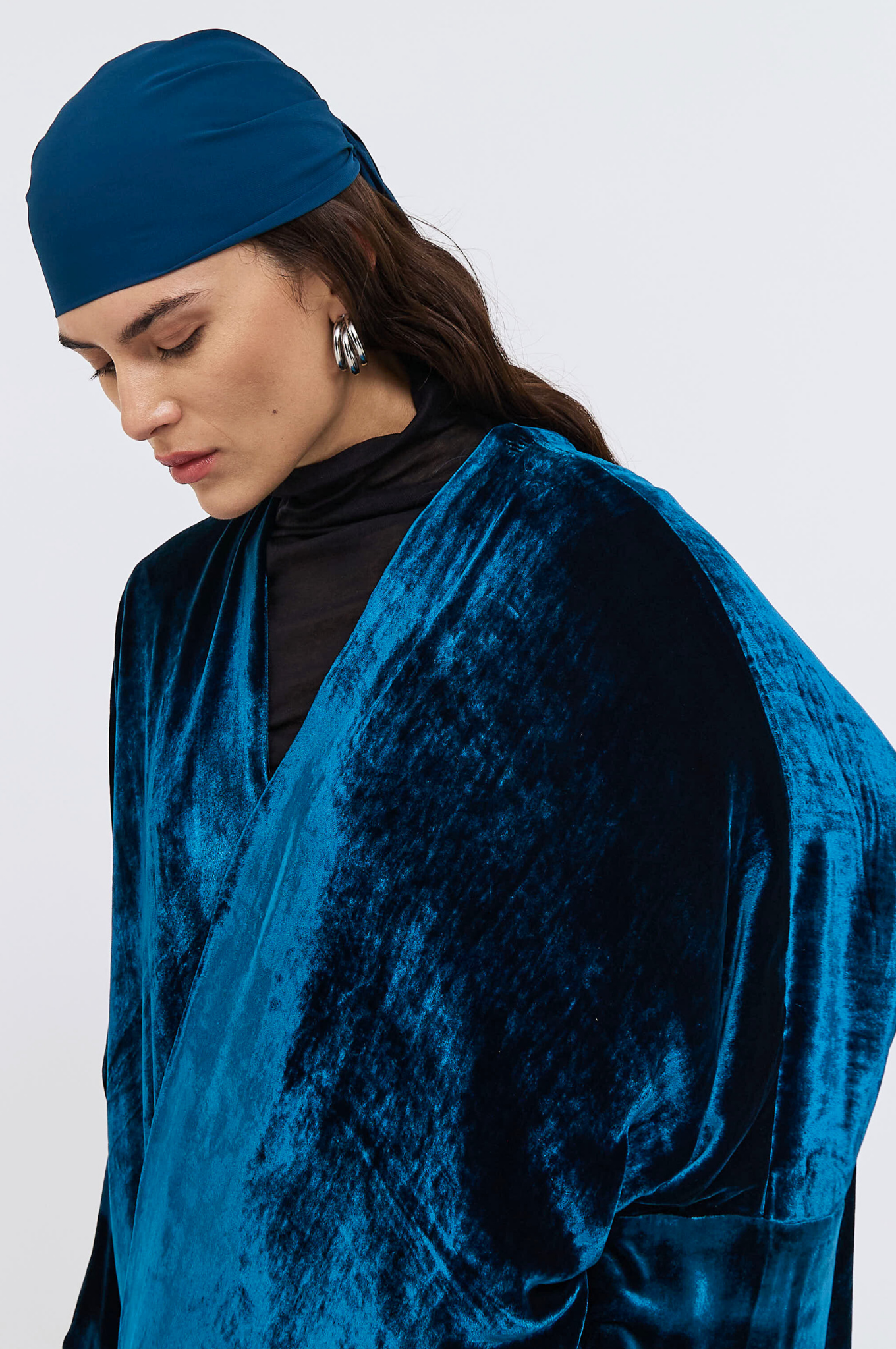 NYLA VELVET - BLUE/BLACK