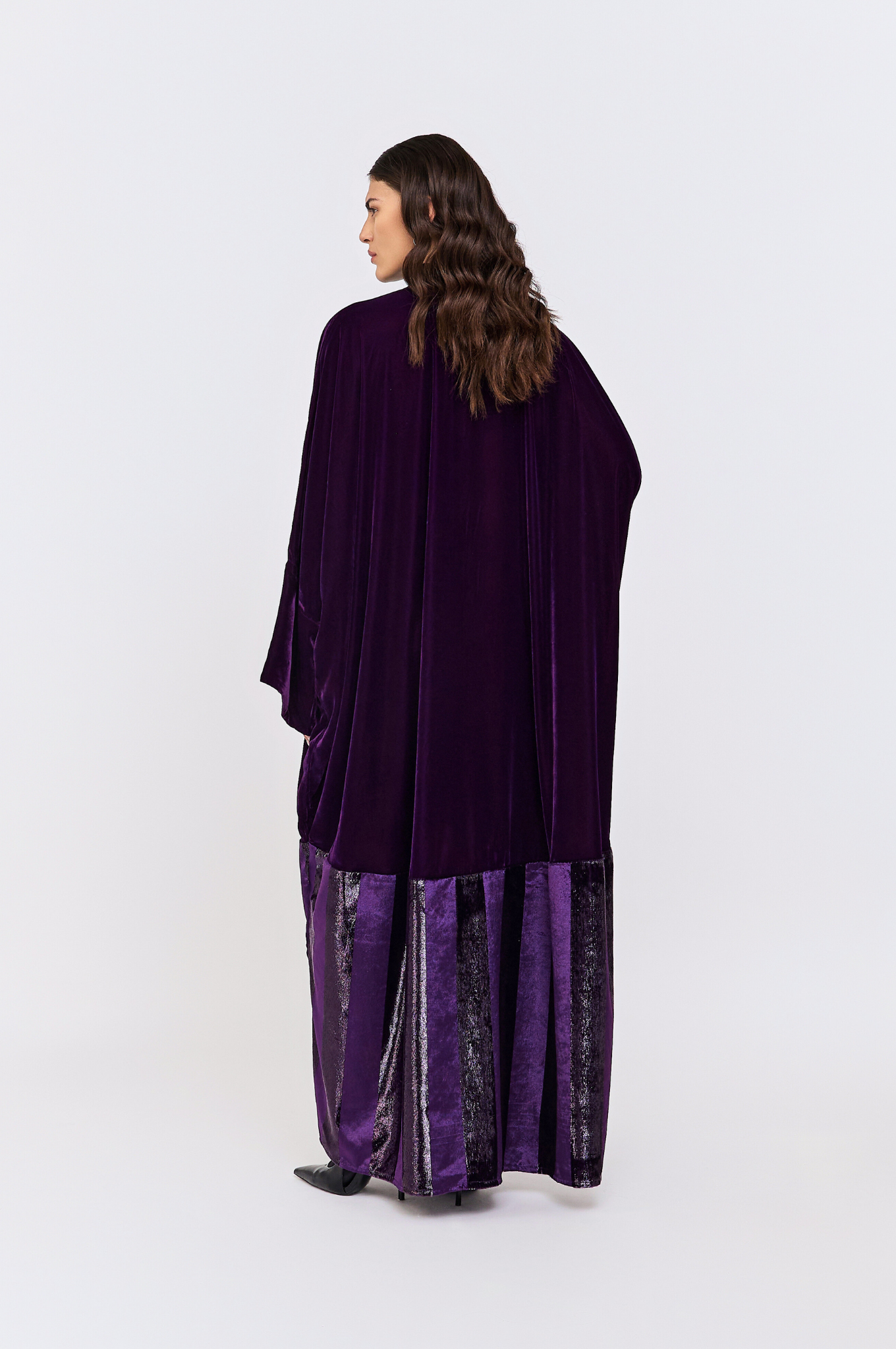 NYLA VELVET - DEEP PURPLE